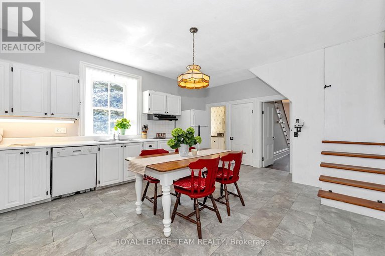 28658646/8202-flewellyn-road/remainder-of-stittsville-area/ottawa/ontario/K0A1B0_8