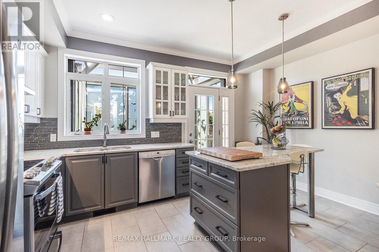 29161906/56-kings-landing-private/ottawa-east/ottawa/ontario/K1S5P8_21