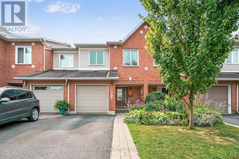 28702386/6212-arbourwood-drive/chapel-hill/ottawa/ontario/K1C7L6_1