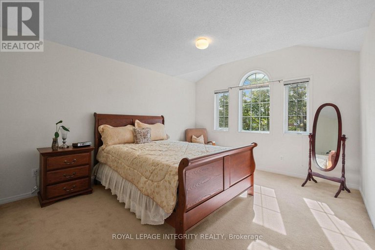 28862059/170-grandpark-circle/hunt-club-park/ottawa/ontario/K1G6R5_25