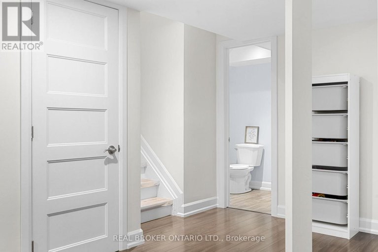 29653465/2058-wildflower-drive/queenswood-heights-south/ottawa/ontario/K1E3R3_42