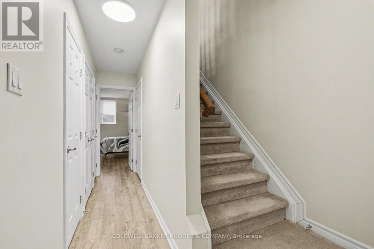 29606352/60-mayflower-private/woodroffe/ottawa/ontario/K2B0A2_24