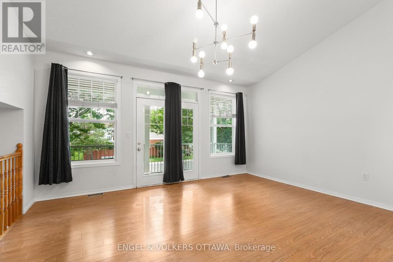 28533068/271-berrigan-drive/longfields/ottawa/ontario/K2J5C3_12