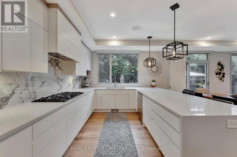 28733536/49-lotta-avenue/meadowlandsst-claire-gardens/ottawa/ontario/K2G2B4_18