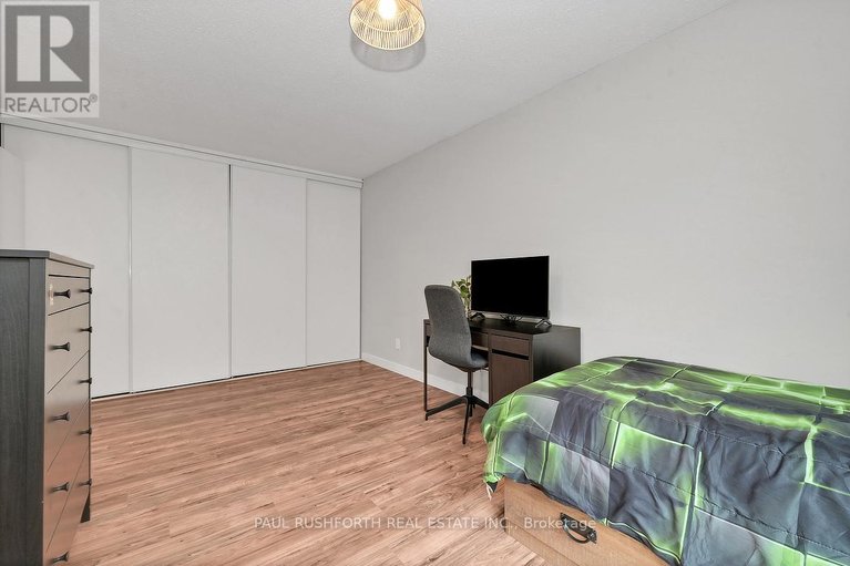 29613824/244-salter-crescent/beaverbrook/ottawa/ontario/K2K1Z2_19