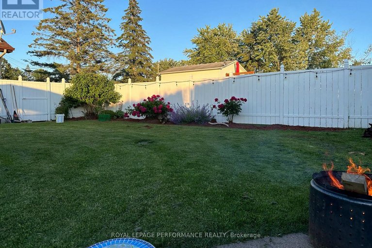 29532473/434-lemay-street/clarencerockland-twp/clarence-rockland/ontario/K0A1N0_43