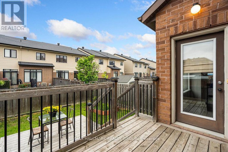 28361267/107-nutting-crescent/riverside-southgloucester-glen/ottawa/ontario/K4M0C3_40