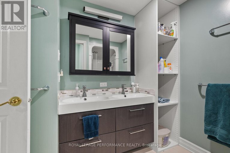 28812738/1901-pennyroyal-crescent/notting-hillsummerside/ottawa/ontario/K4A0P3_36