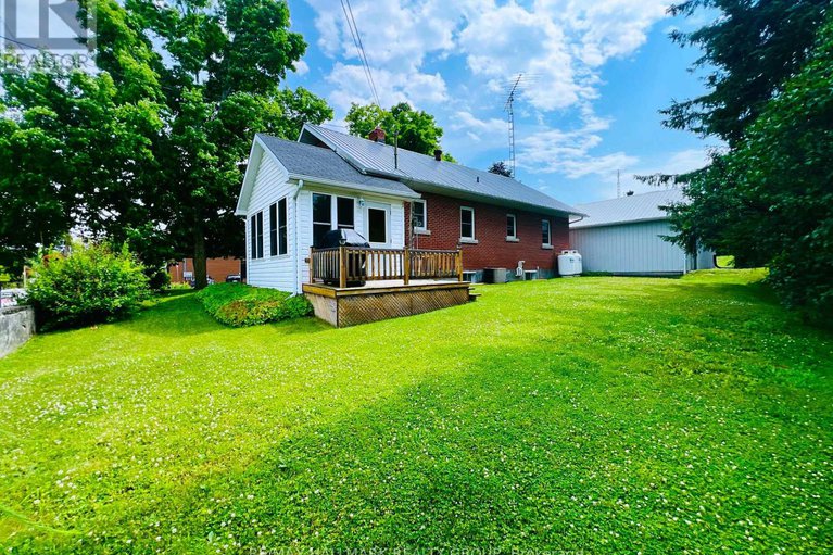 28580588/101-clarence-street/lanark-highlands-lanark-village/lanark-highlands/ontario/K0G1K0_20