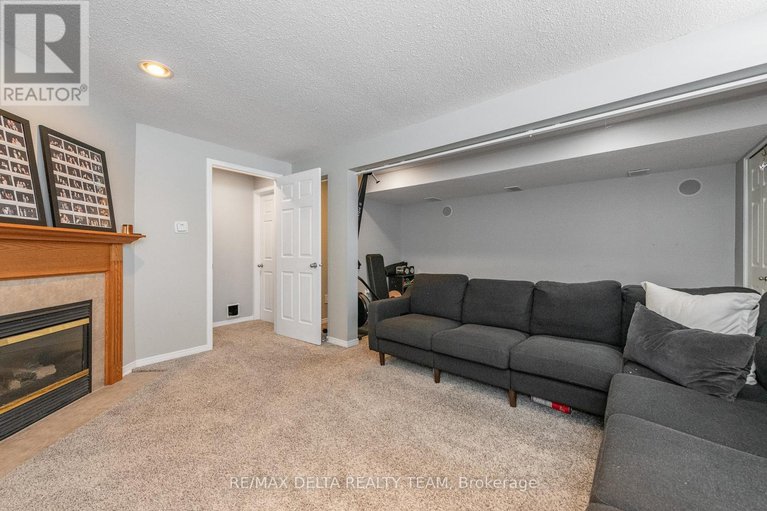 29328133/152-ludlowe-street/fallingbrookgardenway-south/ottawa/ontario/K4A5C7_27