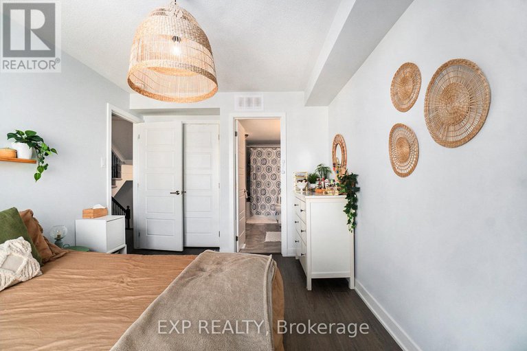 28977055/770-mikinak-road/cfb-rockcliffe-and-area/ottawa/ontario/K1K5A5_21