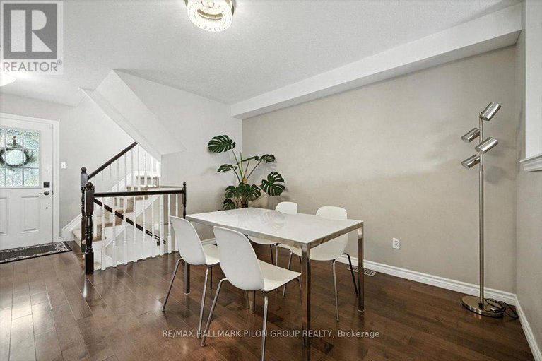 28557149/129-sunshine-crescent/notting-hillsummerside/ottawa/ontario/K4A0V3_3
