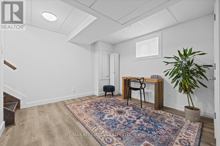 29086713/2462-dunning-road/cumberland-west/ottawa/ontario/K0A3E0_31