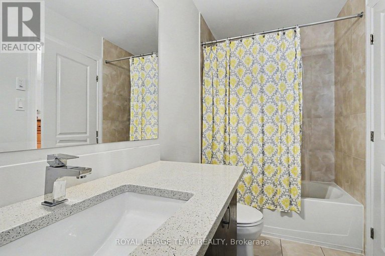 29603153/175-brambling-way/half-moon-bay/ottawa/ontario/K2J5V2_22