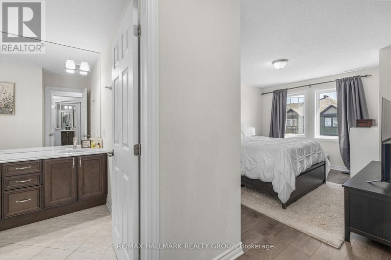 29645617/119-helenium-lane/avalon-west/ottawa/ontario/K4A1C6_31