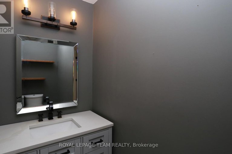 28738556/78-friendly-crescent/stittsville-south/ottawa/ontario/K2S2B5_19