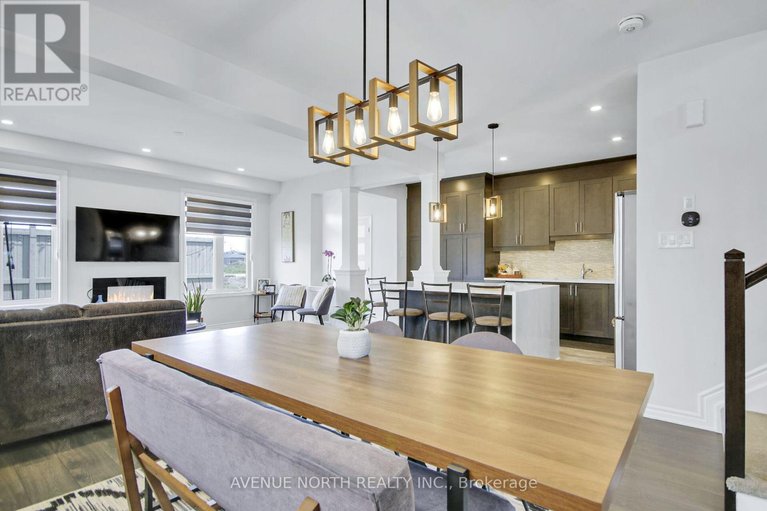 29667358/4772-abbott-street/emerald-meadowstrailwest/ottawa/ontario/K2S1B9_17