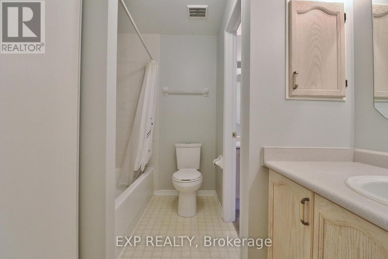 29113722/2127-lauzon-street/fallingbrookgardenway-south/ottawa/ontario/K4A3K7_29