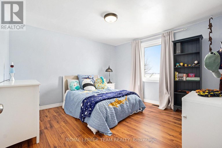 28547136/13034-boyne-road/north-dundas-winchester-twp/north-dundas/ontario/K0C1H0_18