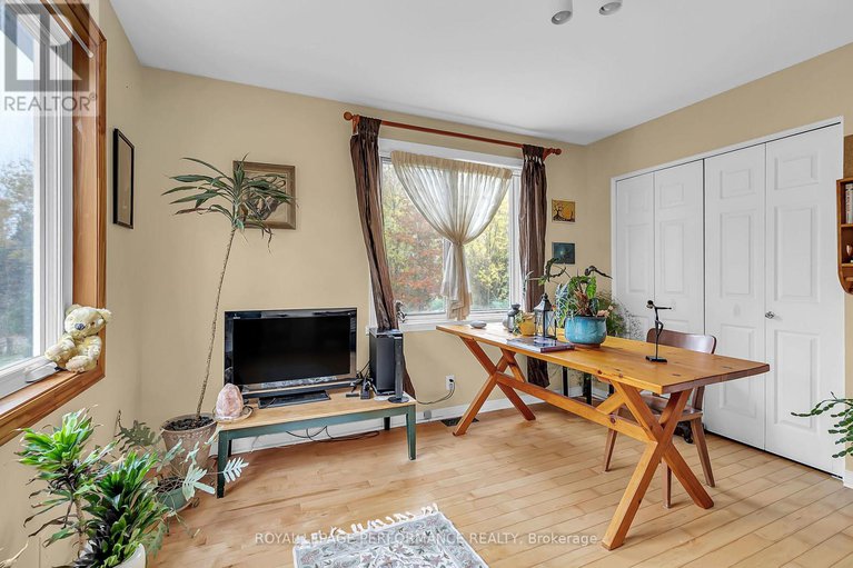 29148210/3781-delorme-crescent/north-glengarry-kenyon-twp/north-glengarry/ontario/K0C1A0_25