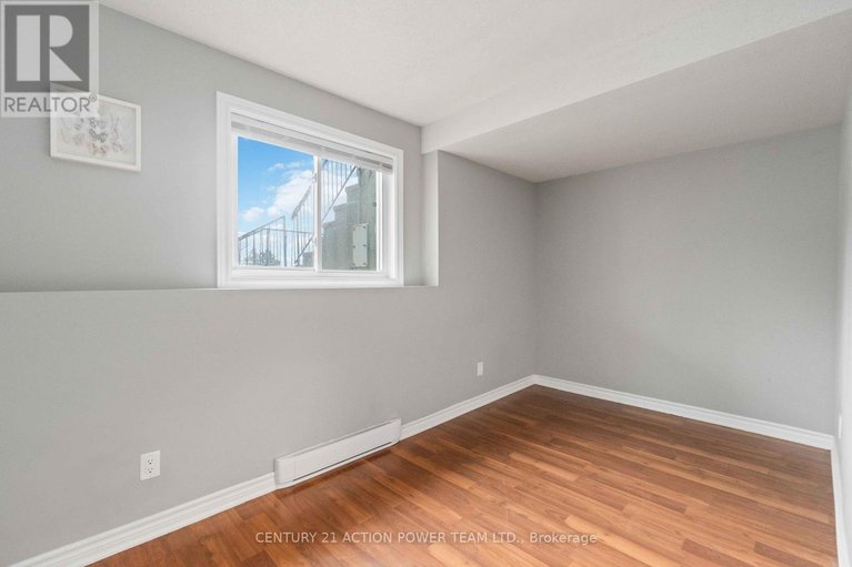 29567577/904-tanguay-court/katimavik/ottawa/ontario/K2L3X5_20