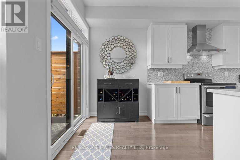 28805302/511-earnscliffe-grove/riverside-southgloucester-glen/ottawa/ontario/K4M0C9_10