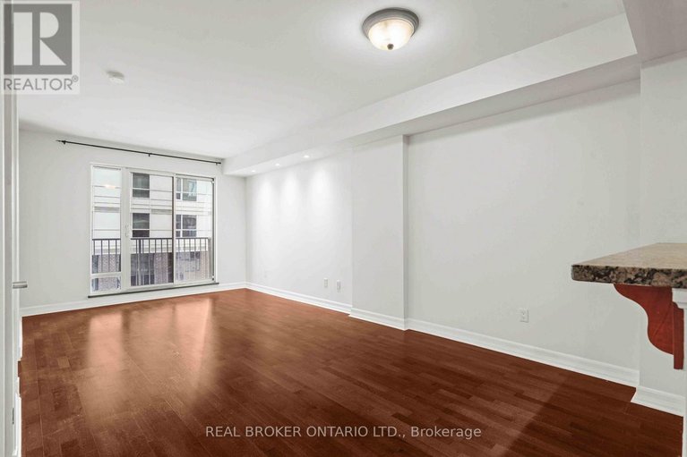 29659030/308-200-besserer-street/sandy-hill/ottawa/ontario/K1N0A7_12