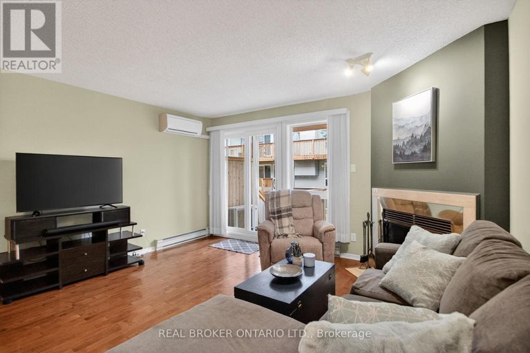 29593388/418-briston-private/hunt-club-park/ottawa/ontario/K1G5R4_14