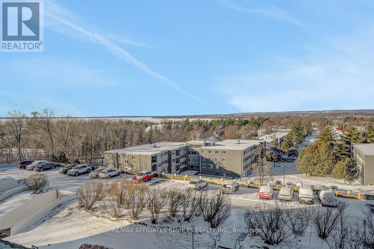 29180738/410-415-greenview-avenue/britannia/ottawa/ontario/K2B8G5_38