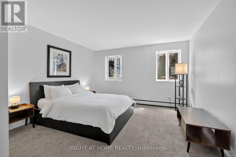 29676442/43-crispin-private/manor-park/ottawa/ontario/K1K2T7_23