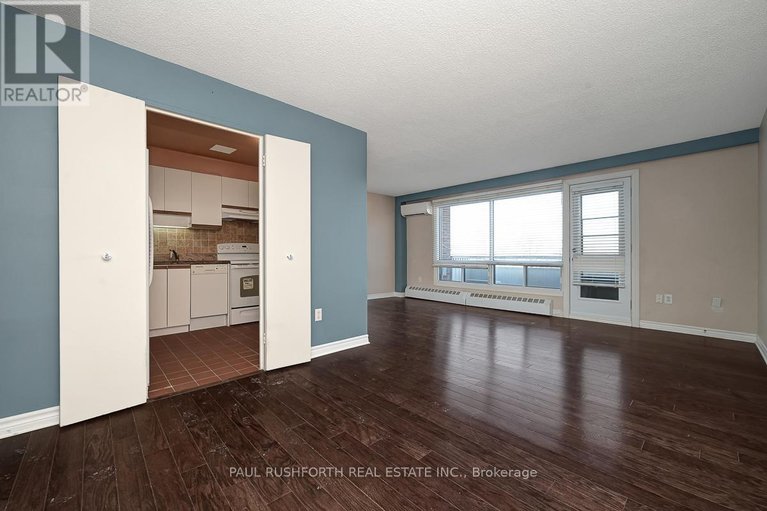 29431778/518-20-chesterton-drive/borden-farmstewart-farmcarleton-heightsparkwood-hills/ottawa/ontario/K2E6Z7_11