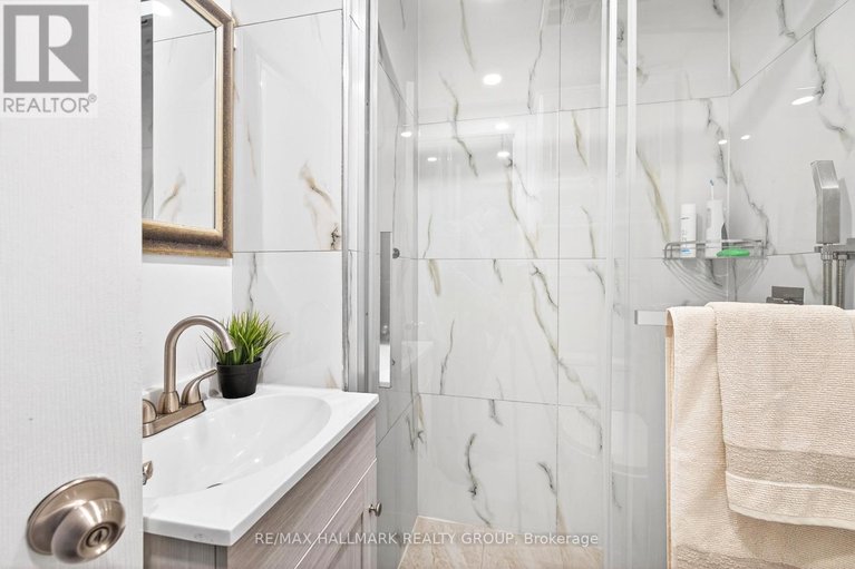 29462514/1930-southampton-court/braemar-park/ottawa/ontario/K2C0W4_18