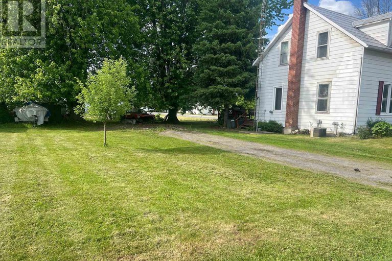 28341063/37-main-street/south-stormont-osnabruck-twp/south-stormont/ontario/K0C1Y0_18