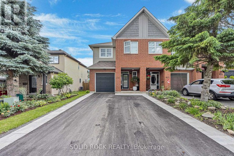 411 Cache Bay Crescent E