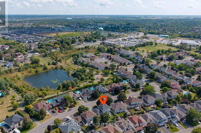 28826305/37-wilderness-way/stittsville-north/ottawa/ontario/K2S2E2_46