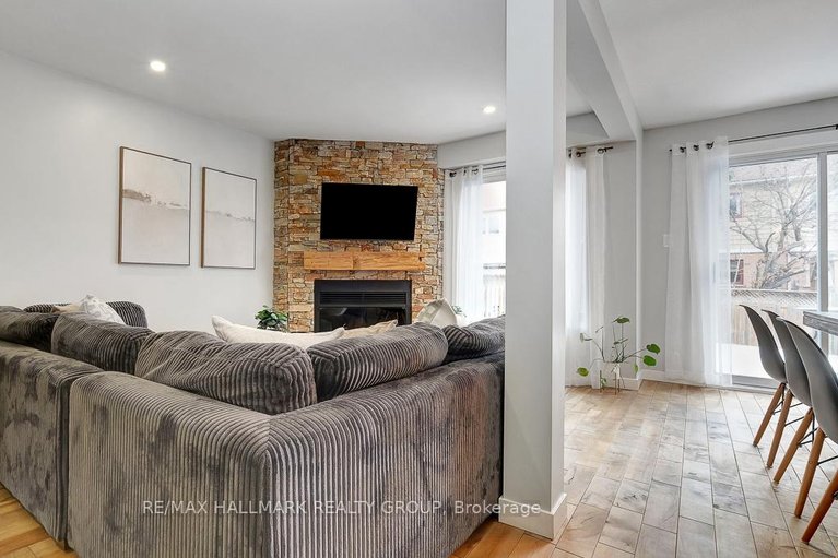 29513772/78-havenhurst-crescent/hunt-club-parkgreenboro/ottawa/ontario/K1T3G5_9