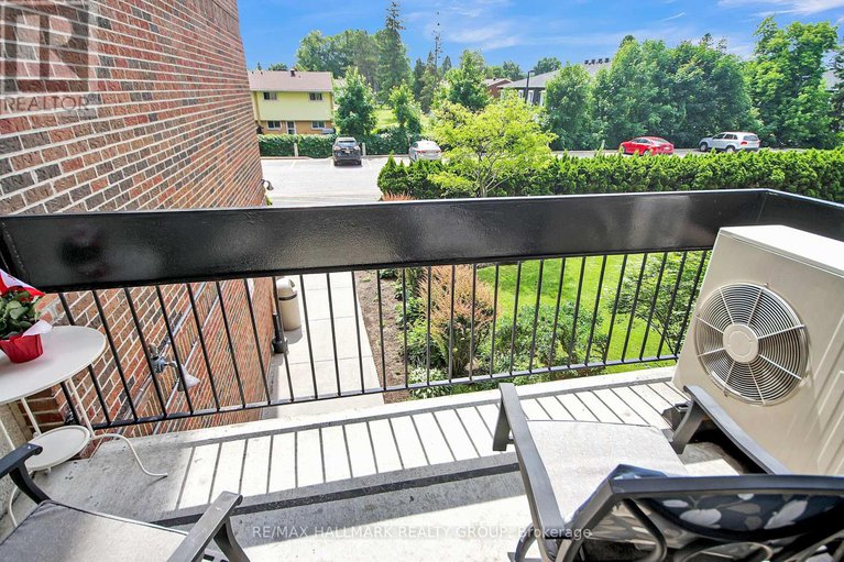 28503453/210-1505-baseline-road/copeland-park/ottawa/ontario/K2C3L4_18
