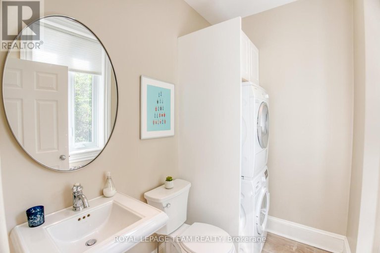 28641850/22-rosebery-avenue/glebe/ottawa/ontario/K1S1W2_18