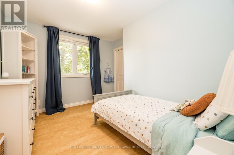 28439323/5455-west-river-drive/manotick-long-island-nicholls-island/ottawa/ontario/K4M1G7_30