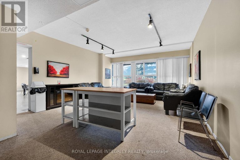 29313882/1708-1785-frobisher-lane/riverview-park/ottawa/ontario/K1G3T7_38