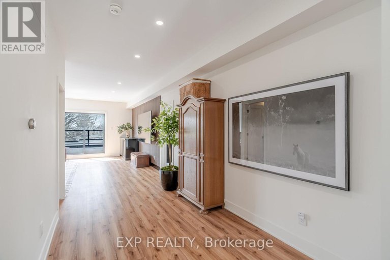 29441745/12-viewmount-drive/meadowlandscrestview/ottawa/ontario/K2G1R5_53