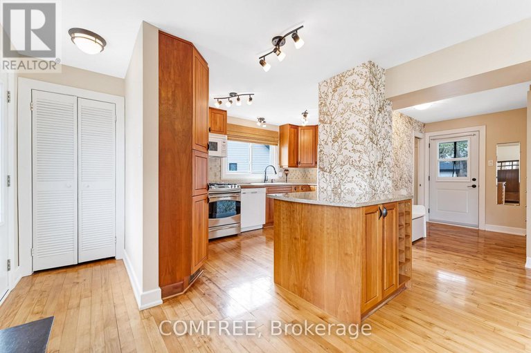 28211943/145-general-avenue/carlington/ottawa/ontario/K1Z7W9_7