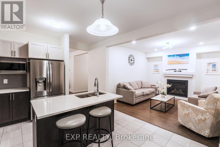 28597121/818-cappamore-drive/half-moon-bay/ottawa/ontario/K2J6V6_16