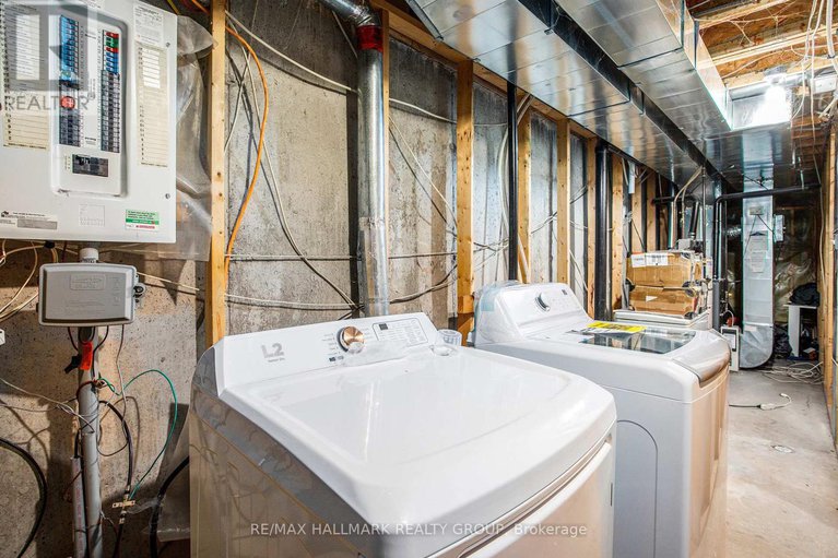28493809/119-topham-terrace/fallingbrookgardenway-south/ottawa/ontario/K4A5B8_26