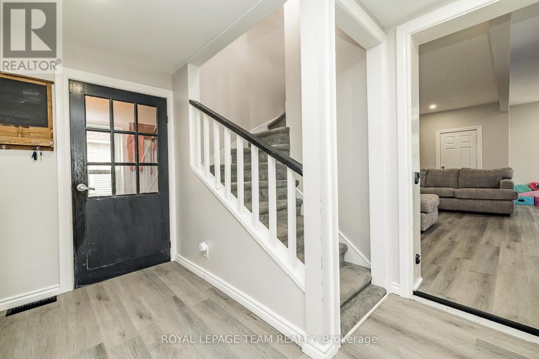 29160632/10528-van-allen-road/north-dundas-mountain-twp/north-dundas/ontario/K0E1S0_22