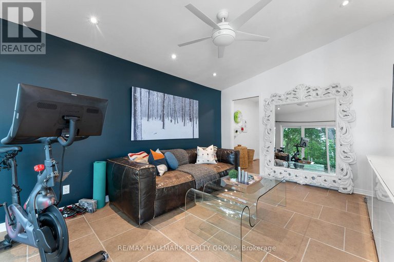 28652851/17-hastings-street/crystal-bayrocky-point/ottawa/ontario/K2H8C2_21