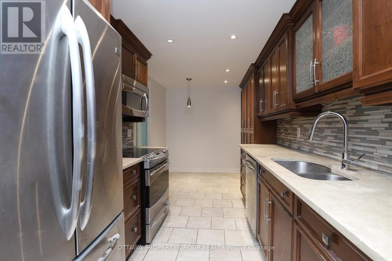 29126397/416-555-brittany-drive/viscount-alexander-park/ottawa/ontario/K1K4C5_9