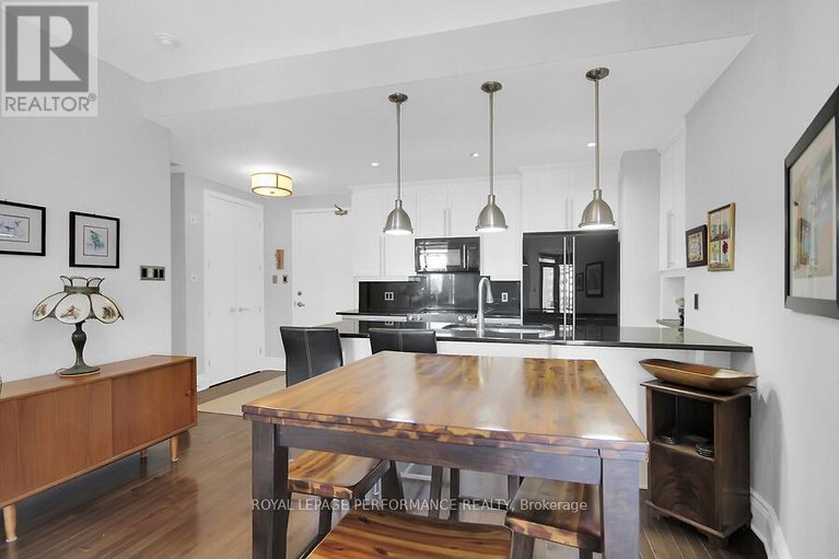 29220944/409-420-berkley-avenue/westboro-west/ottawa/ontario/K2A4H5_10