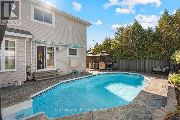 28945918/121-topley-crescent/hunt-club-park/ottawa/ontario/K1G4N2_46