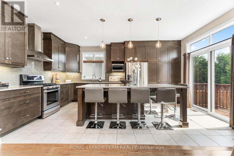28387113/316-sugar-pine-crescent/bridlewood/ottawa/ontario/K2M0B1_15